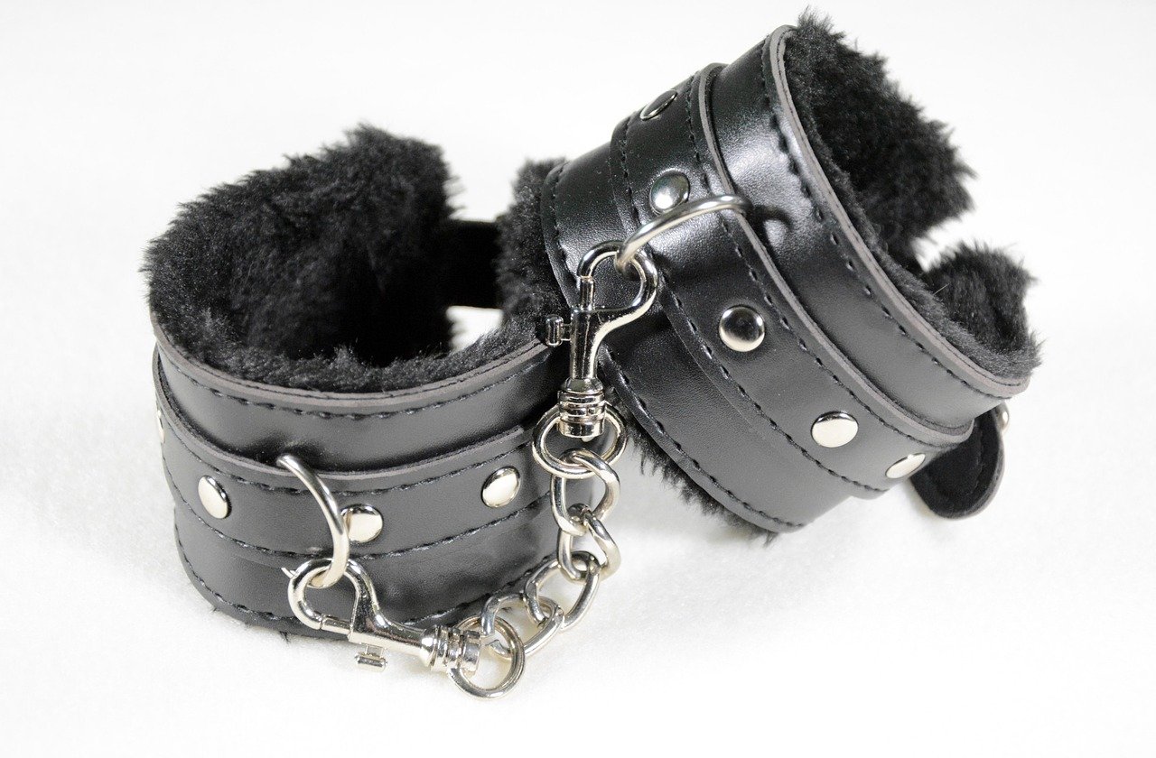 about-06 handcuffs, sm, shackles, fetish, slave, eroticism, unfree, prisoners, sexuality, sex toys, submissive